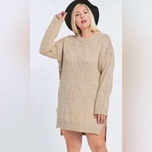 Davi & Dani oatmeal soft wool blend button side crewneck midi dress. Large.